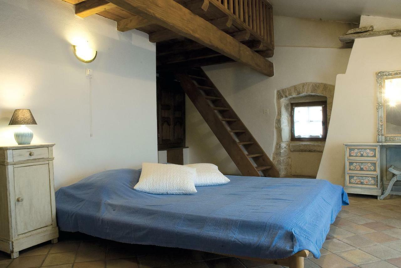Maison De Dame Tartine Issirac Eksteriør billede