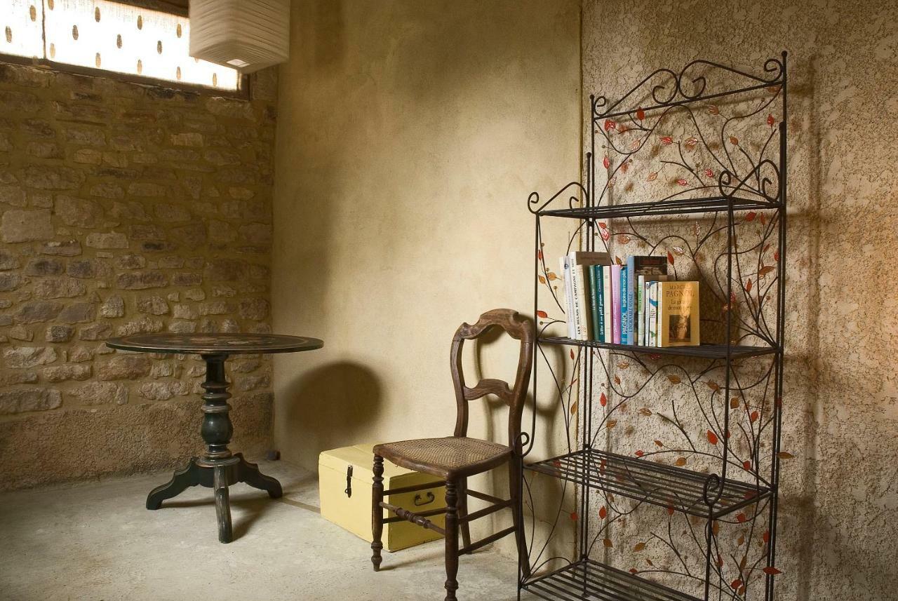 Maison De Dame Tartine Issirac Eksteriør billede