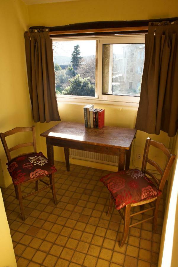Maison De Dame Tartine Issirac Eksteriør billede